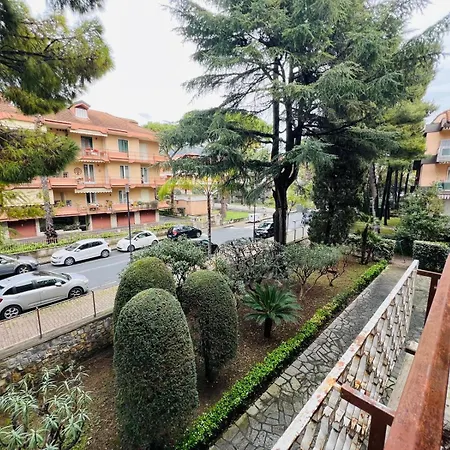 Serena 20 - Apartment Bordighera